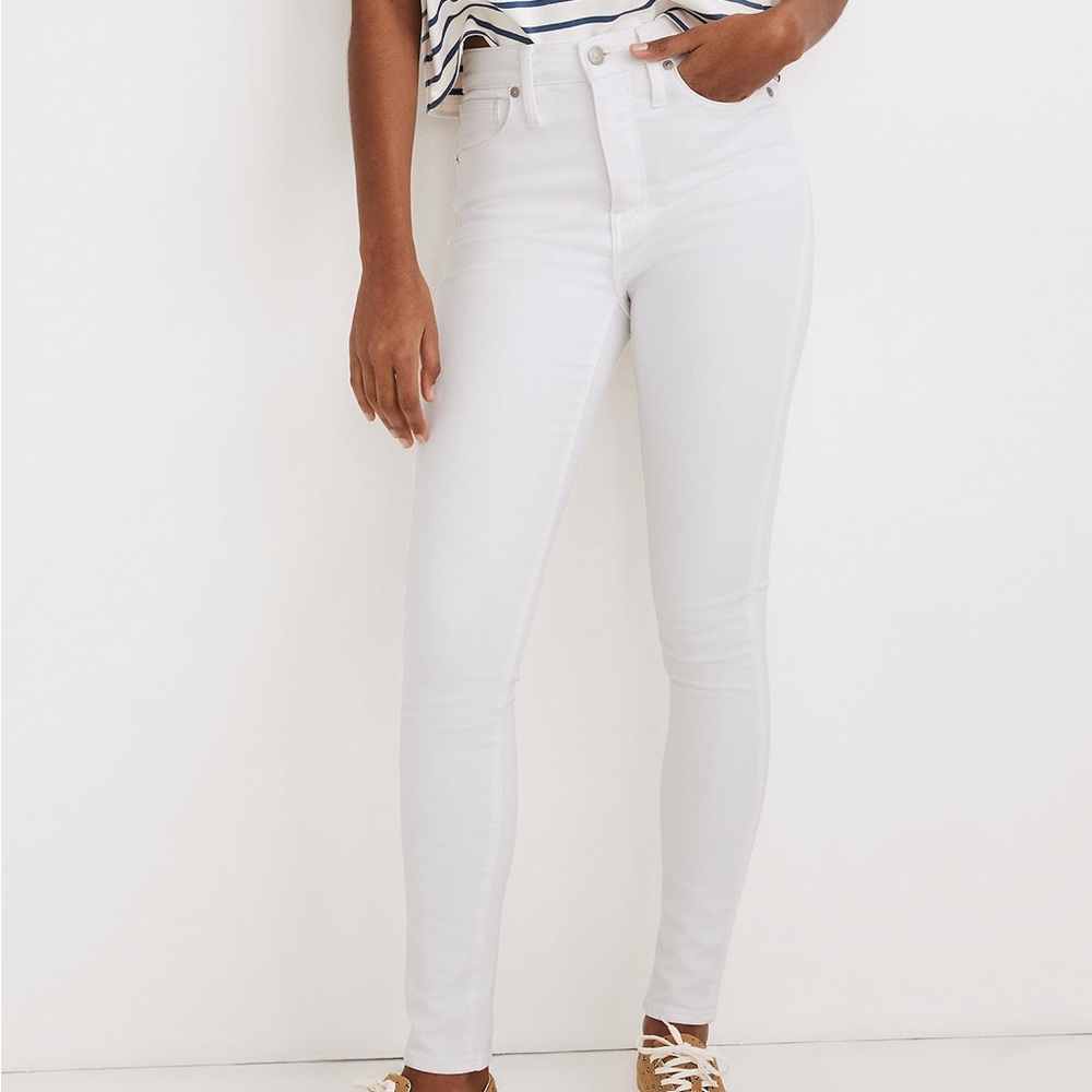 Madewell Tall 10" High-Rise Skinny Jeans in Pure White